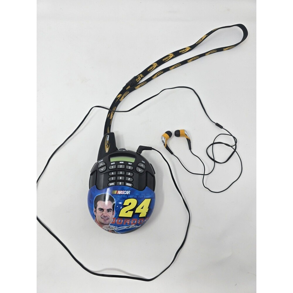 Proscan 100 NASCAR Racing Trackside 100 -Channel FM Radio Scanner Jeff Gordon